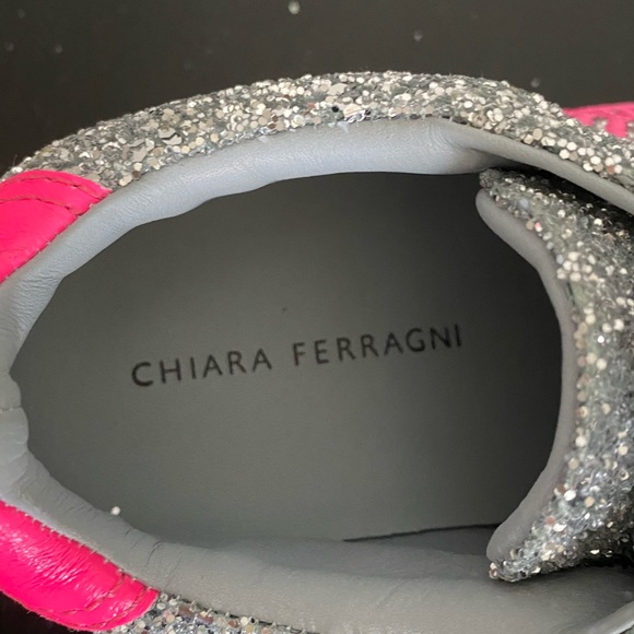 Chiara Ferragni Metallic silver low top sneakers - Picture 5 of 14